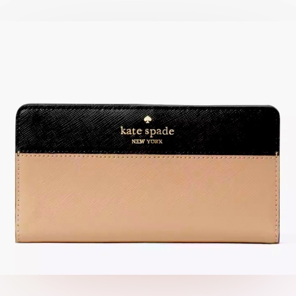 Madison Large Slim Bifold
Wallet in Toasted Hazelnut